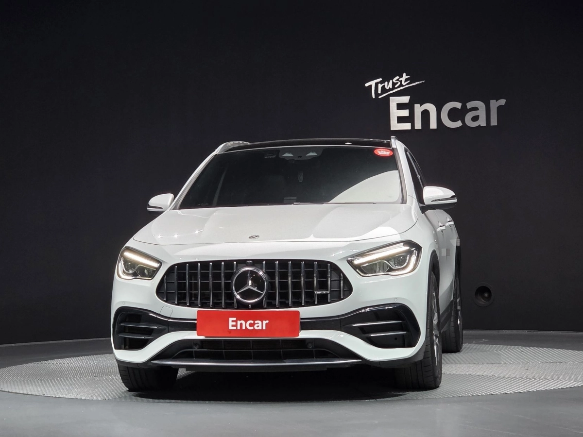 MERCEDES BENZ GLA-CLASS H247