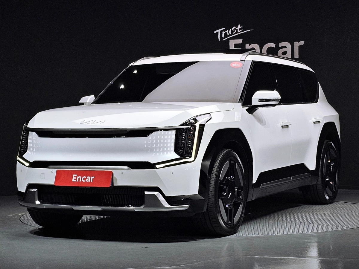KIA EV9