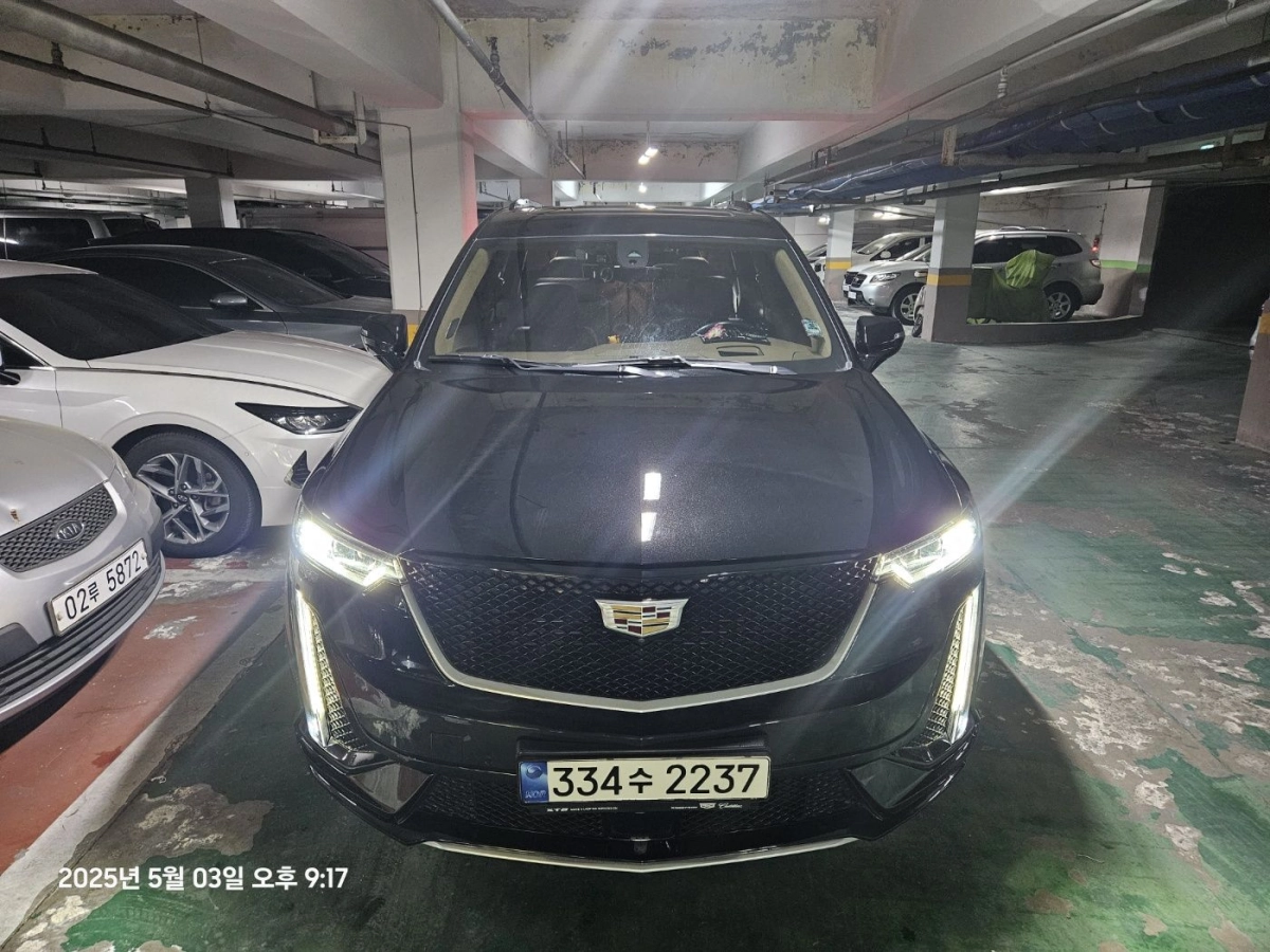 CADILLAC XT6  2020