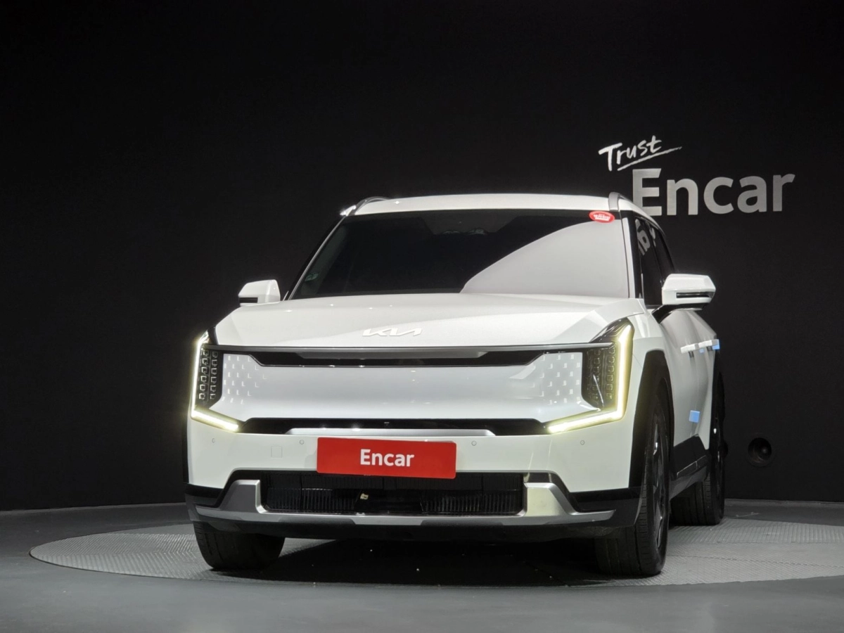 KIA EV9