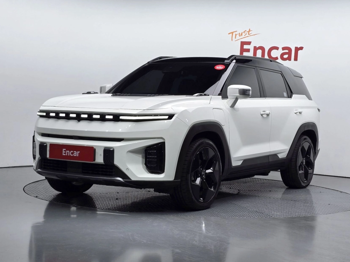 SSANGYONG TORRES EVX