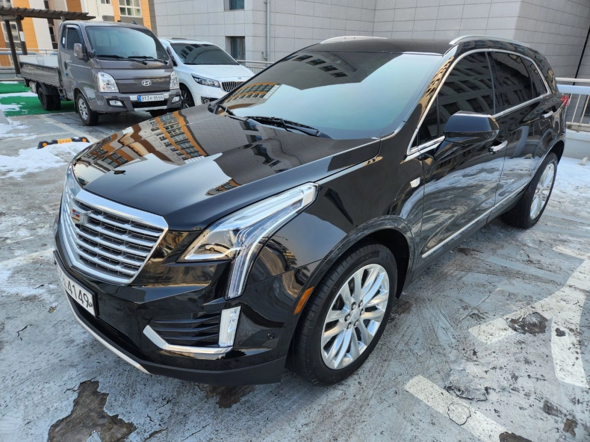 CADILLAC XT5
