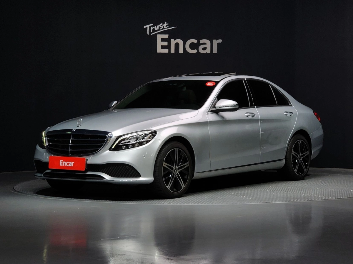 MERCEDES BENZ C-CLASS W205  2019