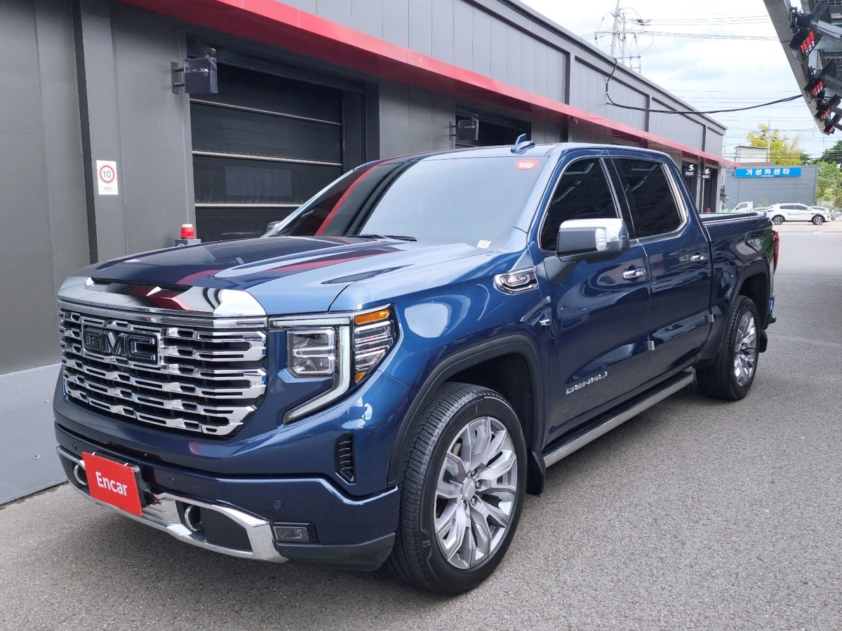 GMC SIERRA