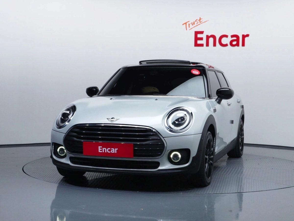 MINI CLUBMAN COOPER D