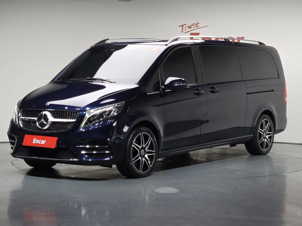 MERCEDES BENZ V-CLASS  2022