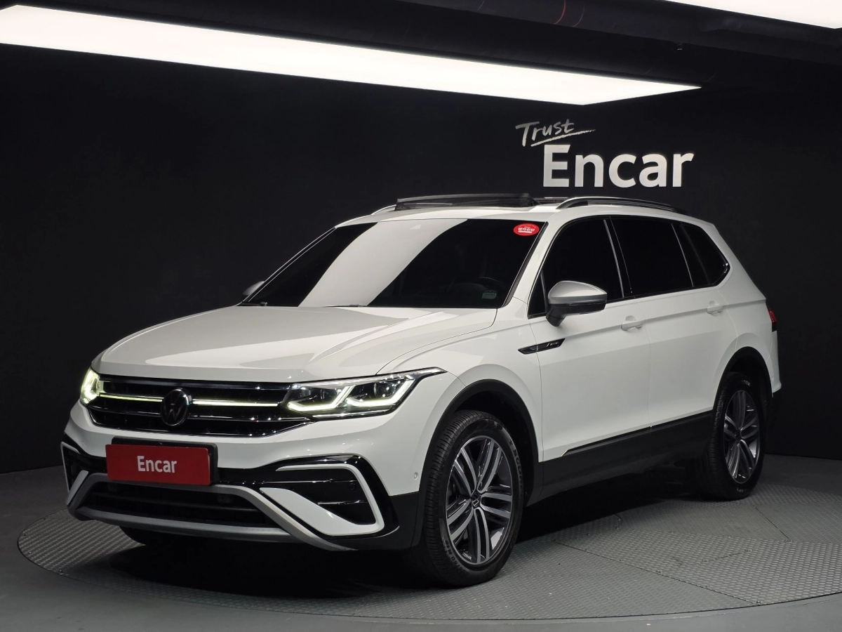 VOLKSWAGEN TIGUAN ALLSPACE