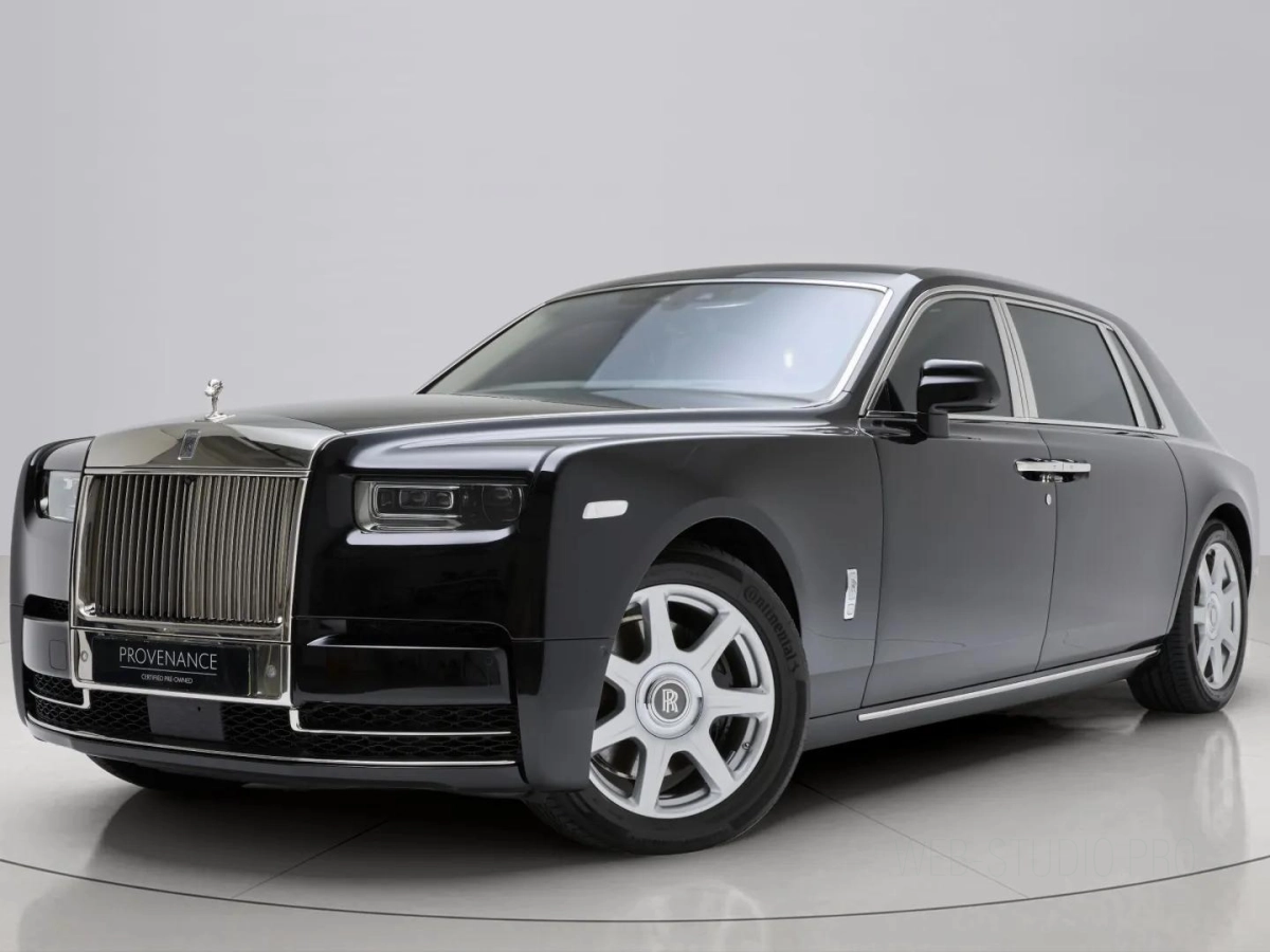 ROLLS ROYCE PHANTOM  2024