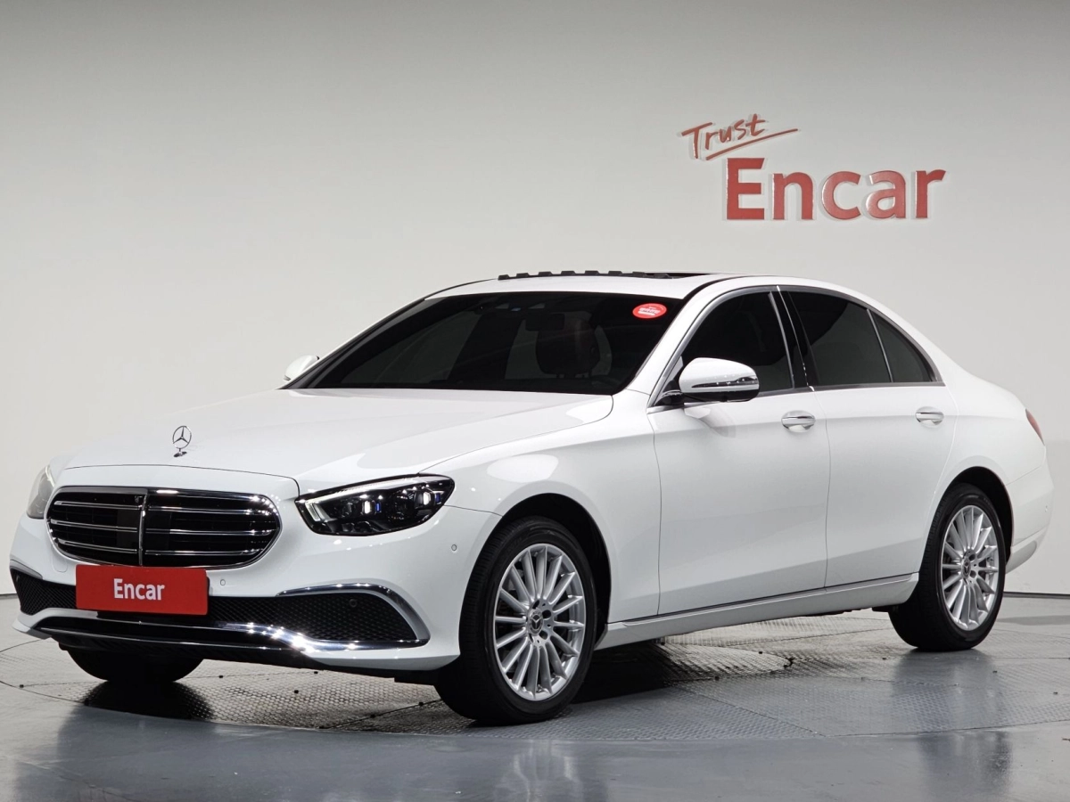 MERCEDES BENZ E-CLASS W213 2021