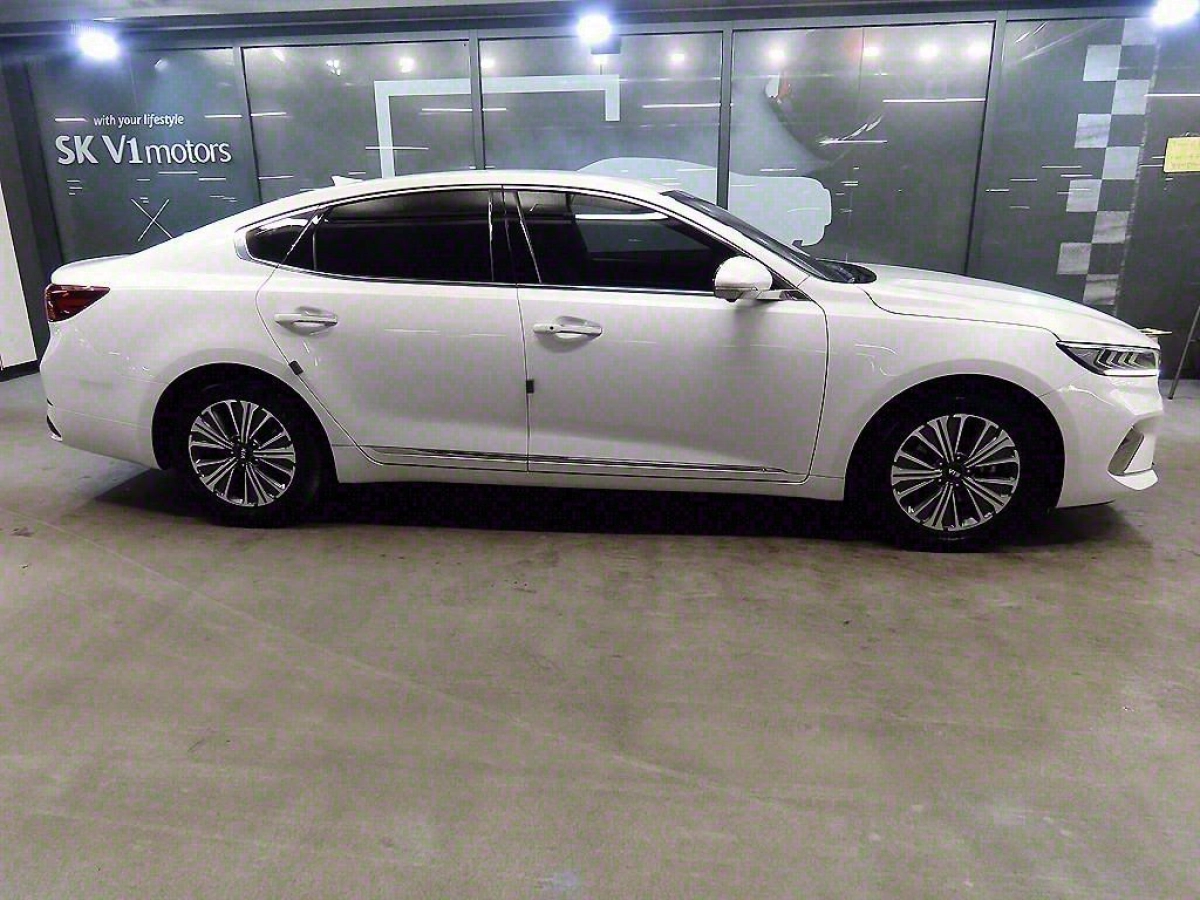 KIA K7 PREMIER HYBRID