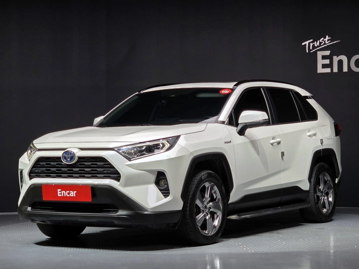 TOYOTA RAV4  2020