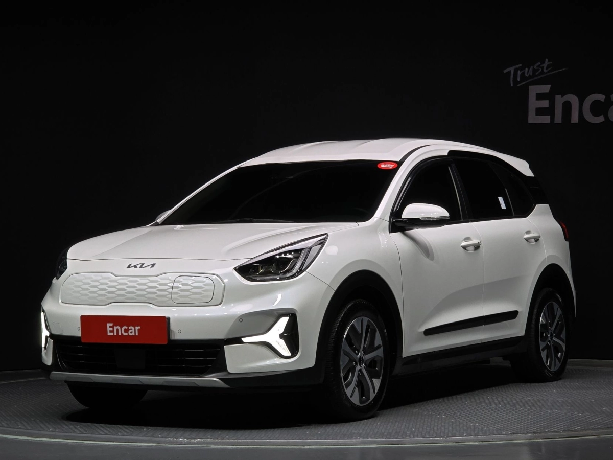 KIA NIRO PLUS