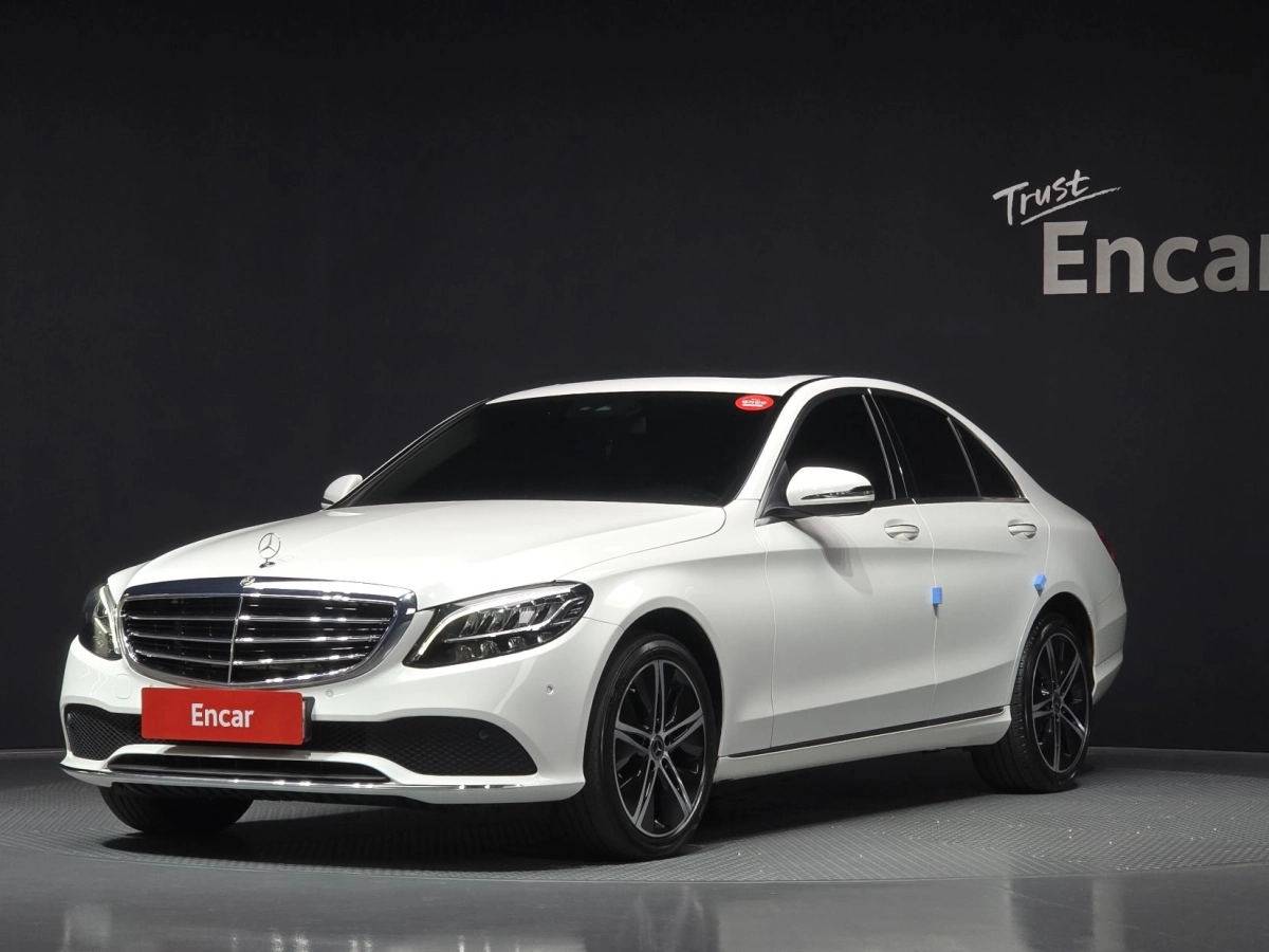 MERCEDES BENZ C-CLASS W205  2019