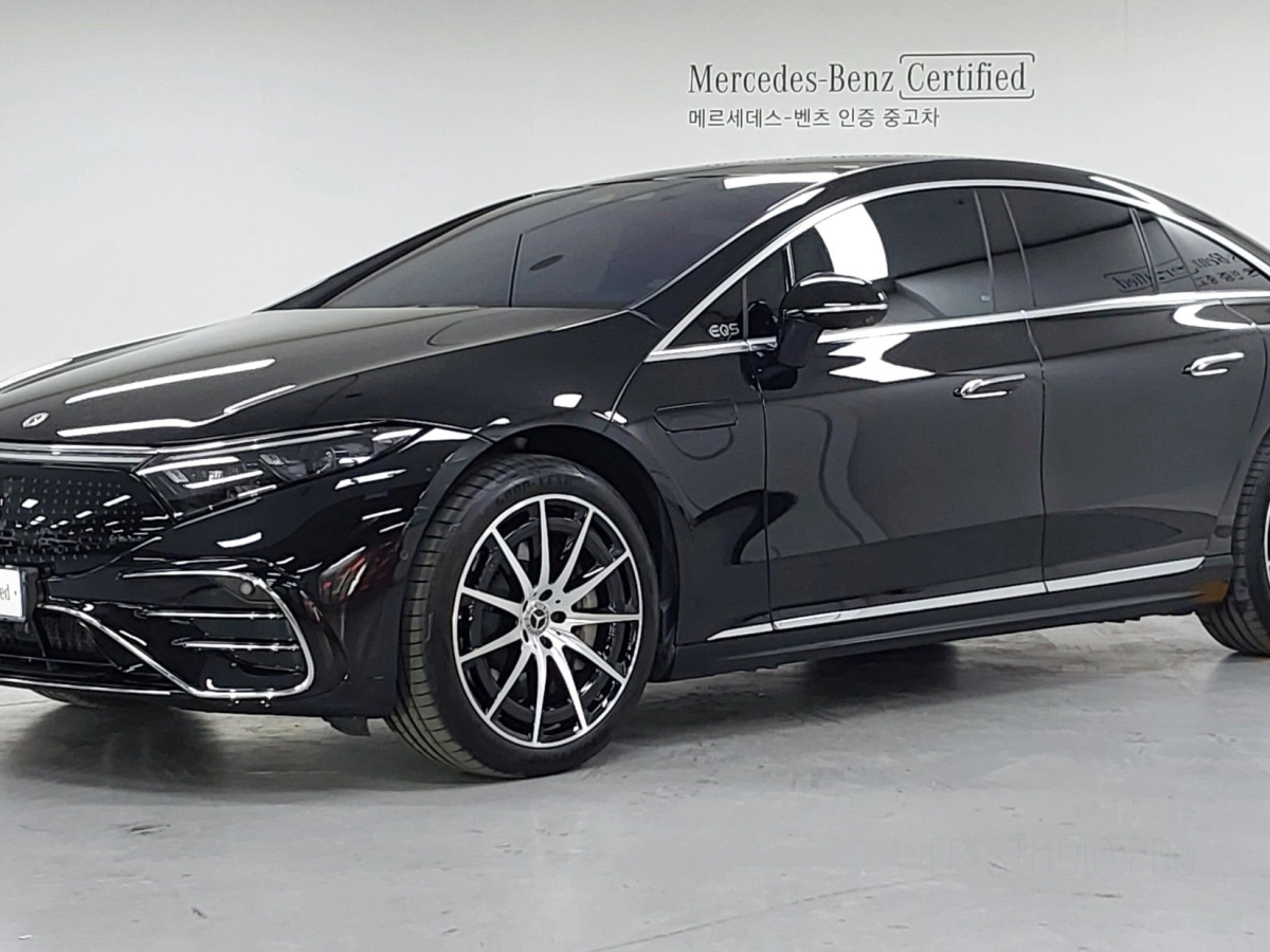 MERCEDES BENZ EQS V297