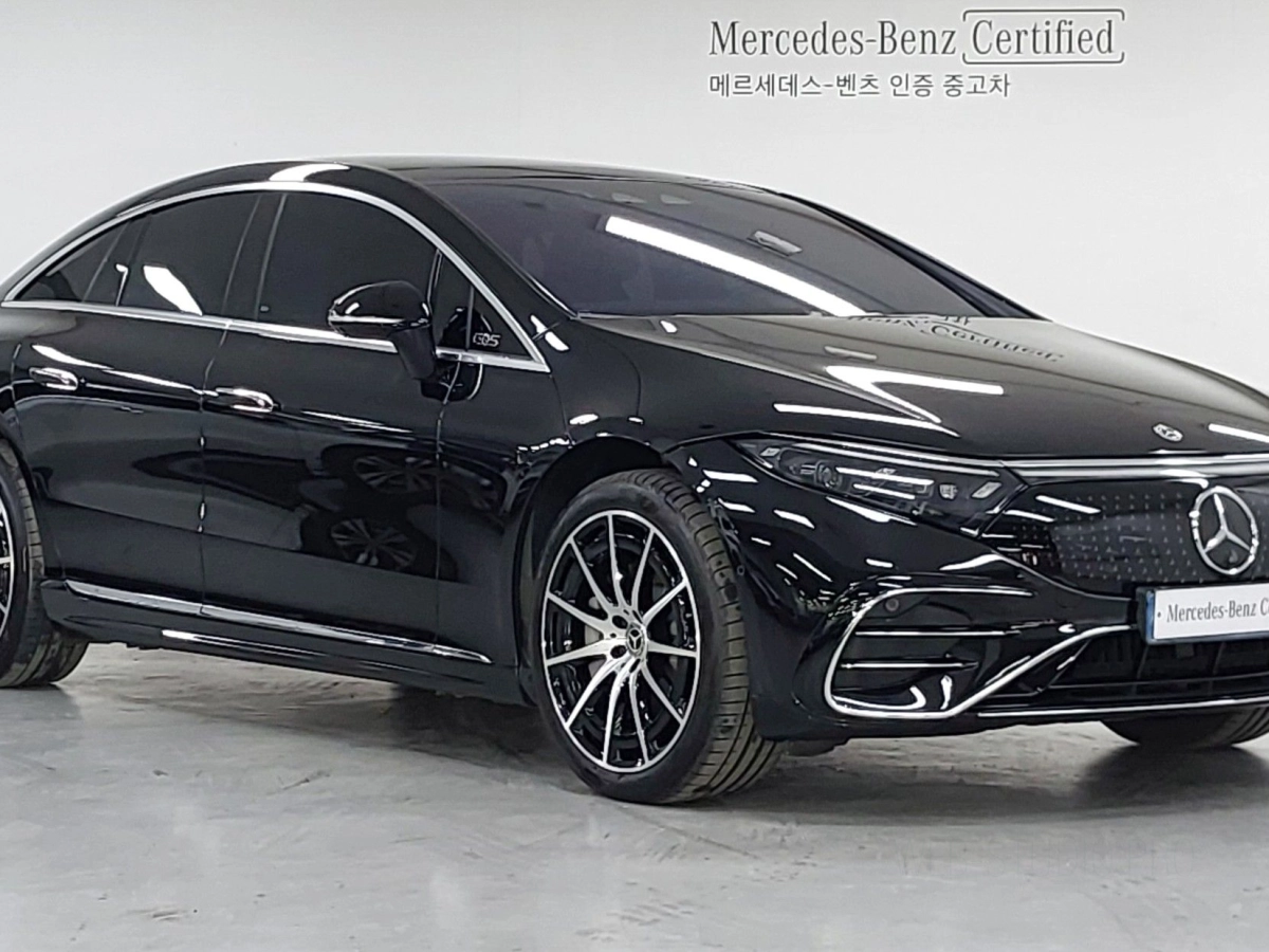 MERCEDES BENZ EQS V297