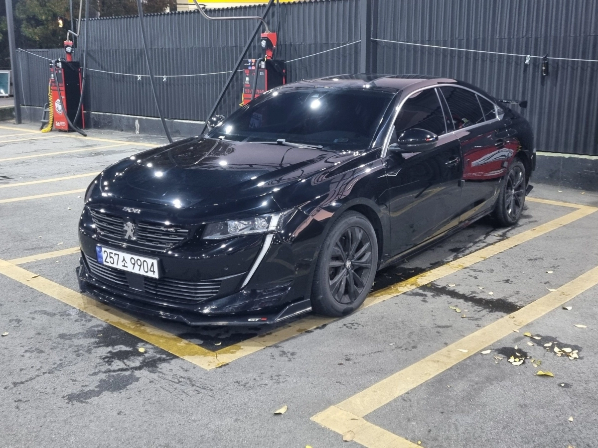 PEUGEOT 508