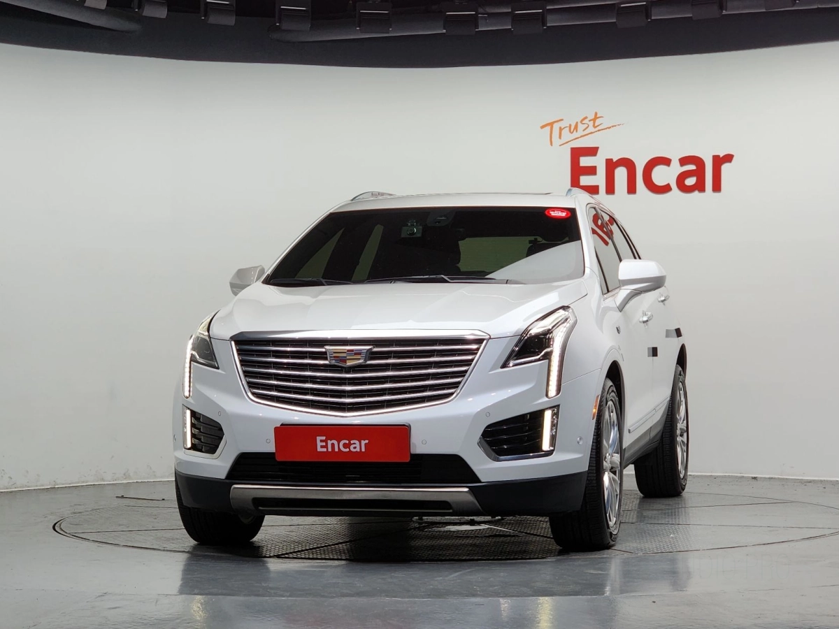 CADILLAC XT5