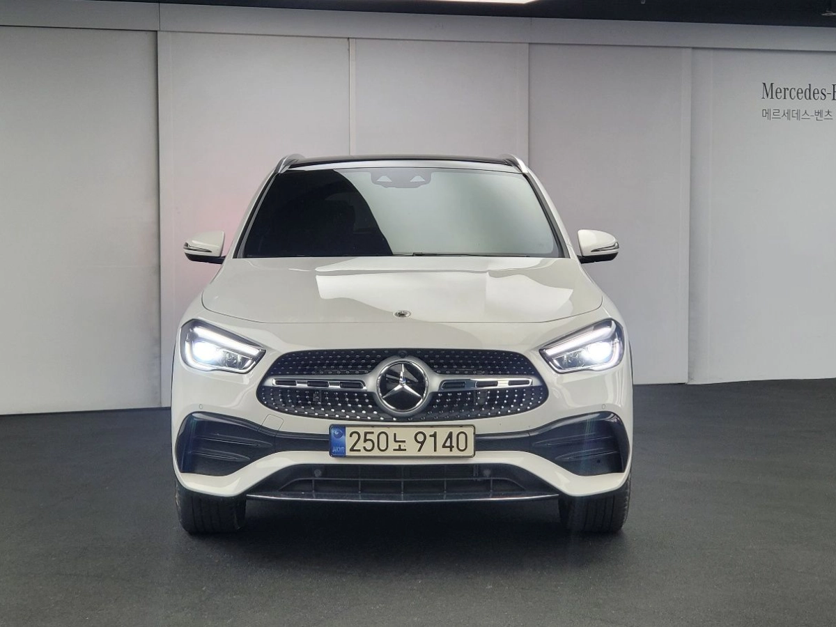 MERCEDES BENZ GLA-CLASS H247