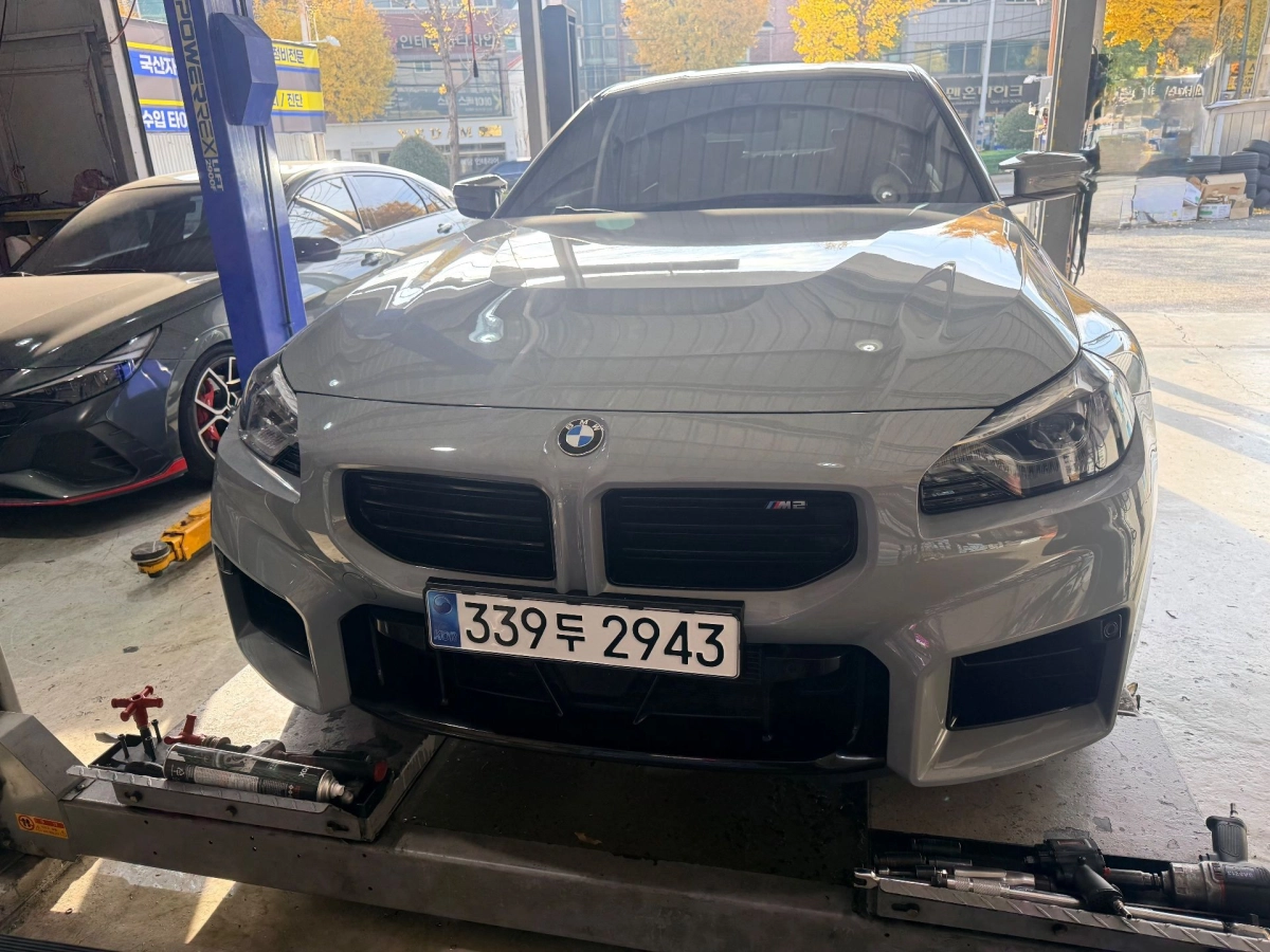 BMW M2 G87
