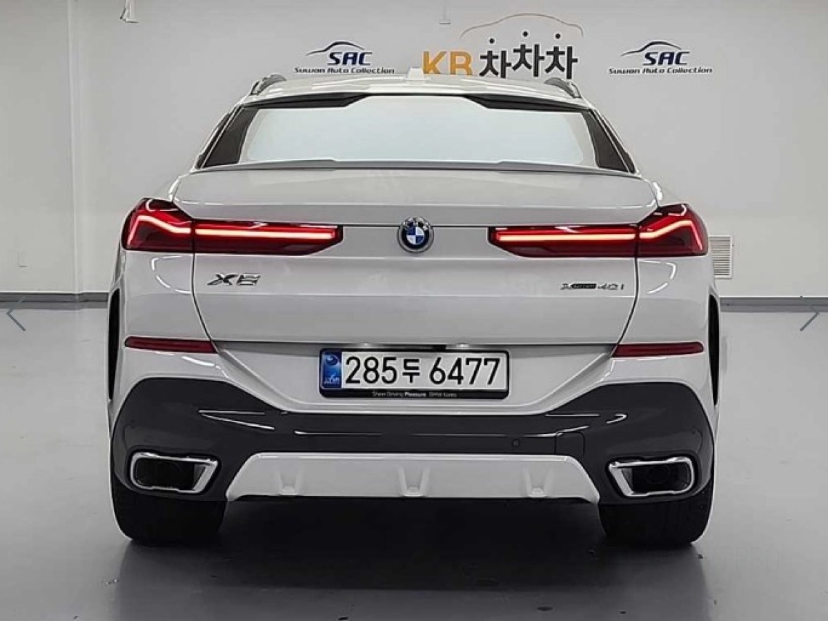 BMW X6 G06