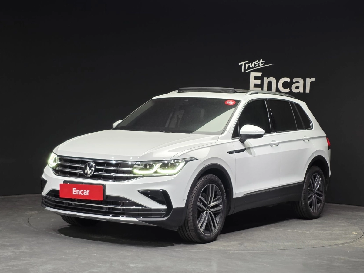 VOLKSWAGEN TIGUAN 2023