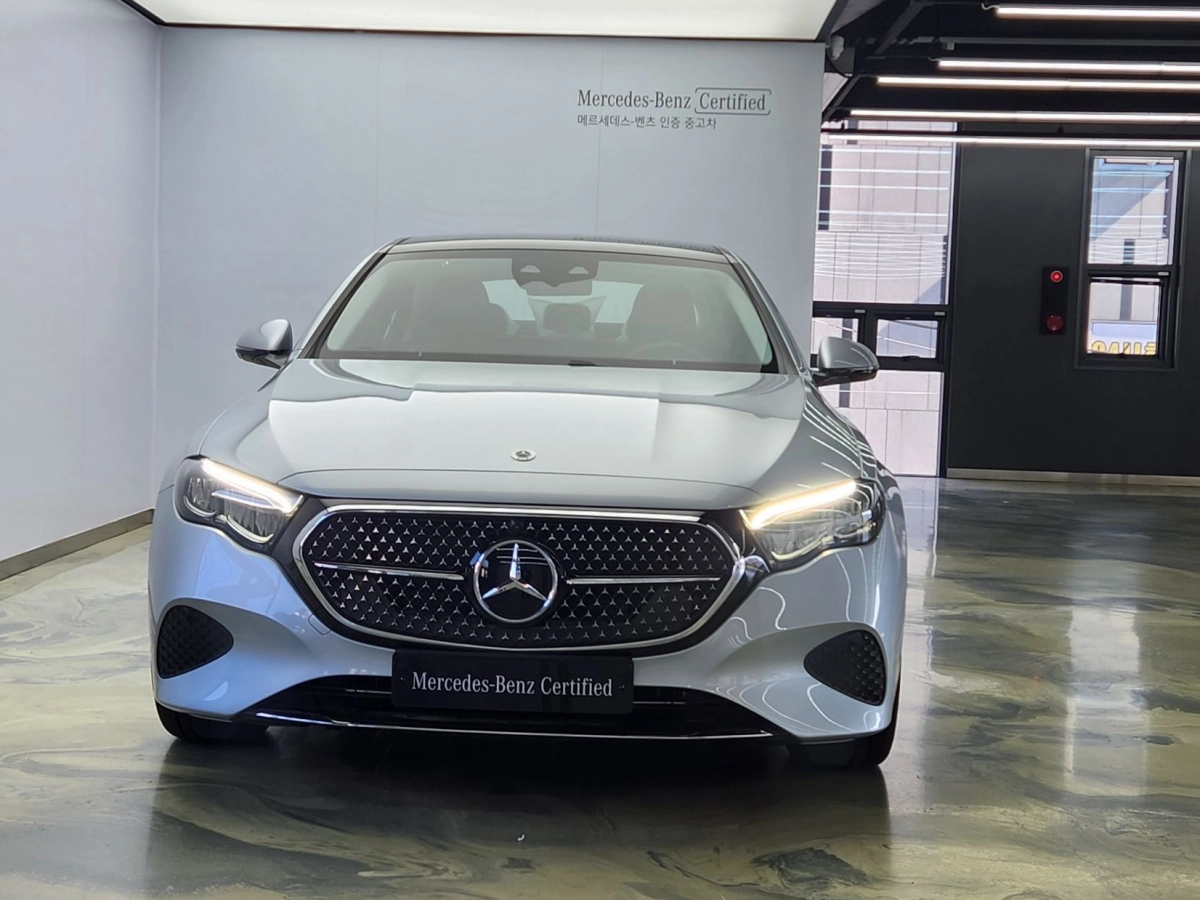 MERCEDES BENZ E-CLASS W214