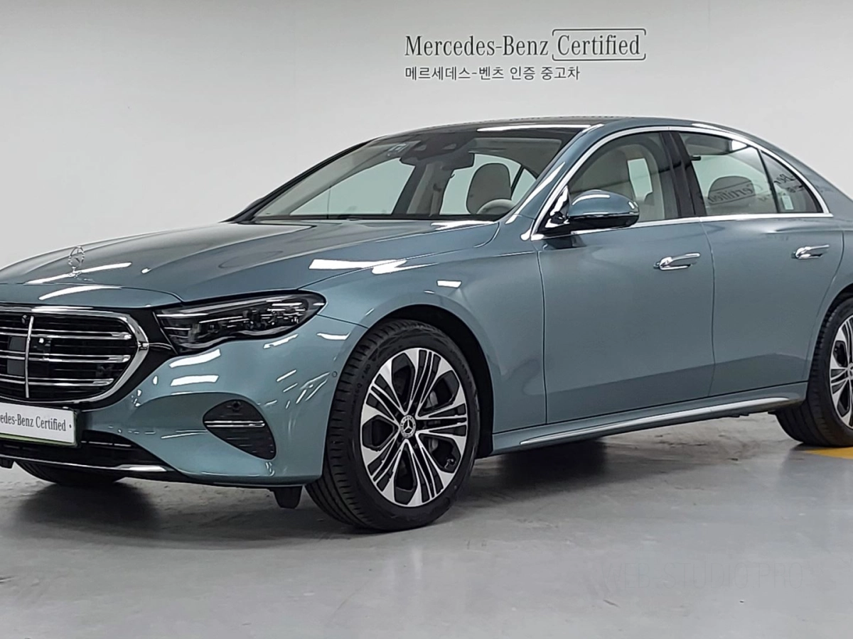MERCEDES BENZ E-CLASS W214  2025