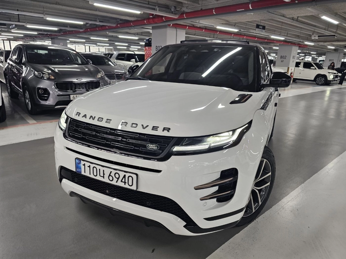 LAND ROVER RANGE ROVER EVOQUE 2024