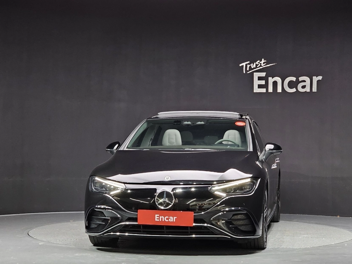 MERCEDES BENZ EQE V295