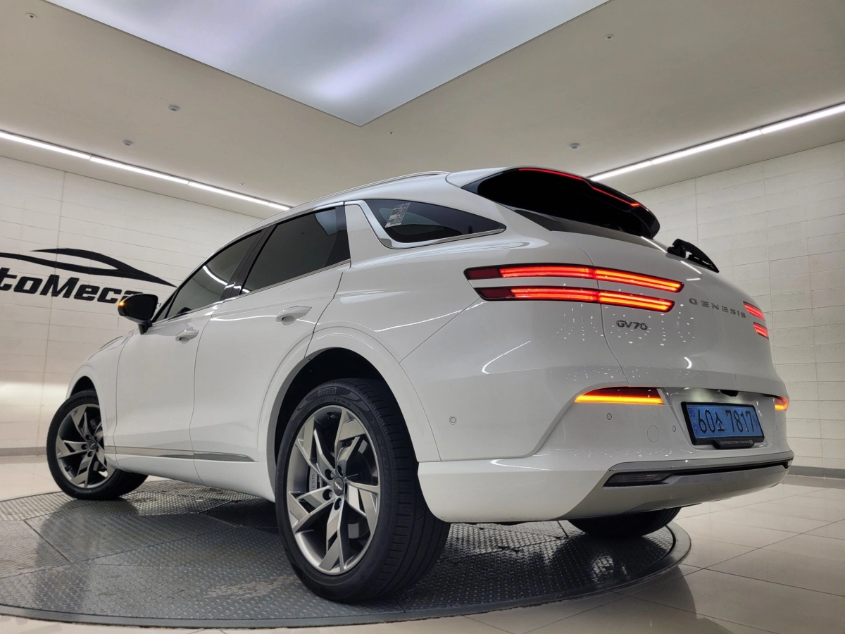 GENESIS GV70 ELECTRIC