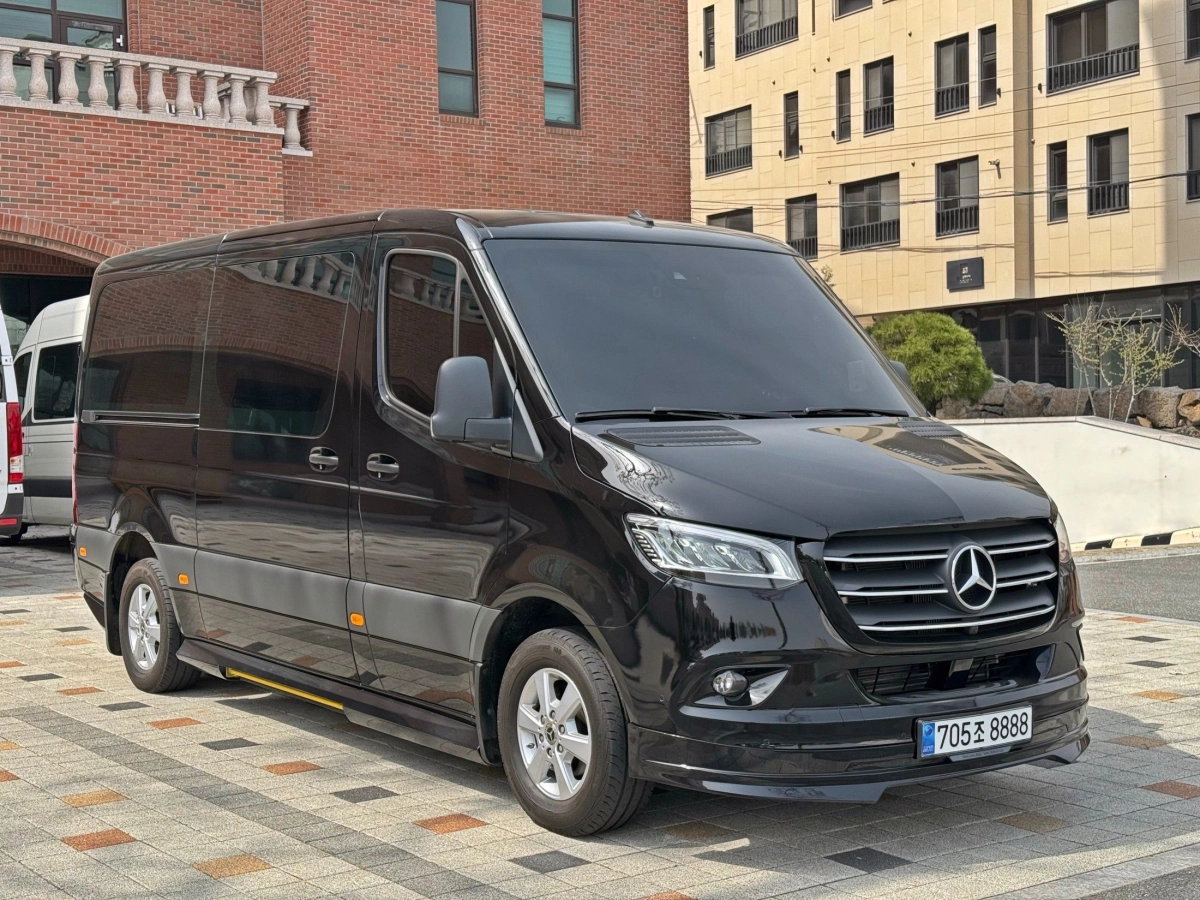 MERCEDES BENZ SPRINTER