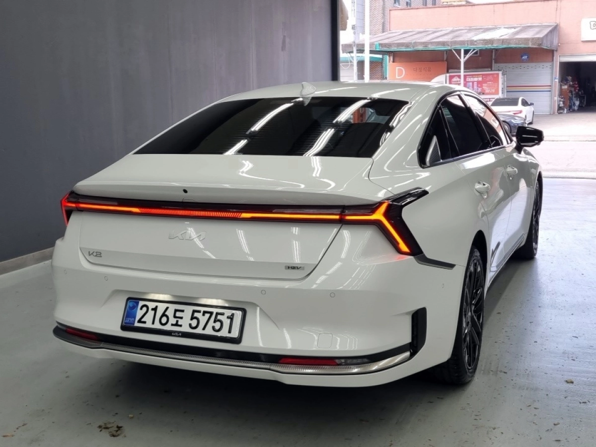 KIA K8 HYBRID