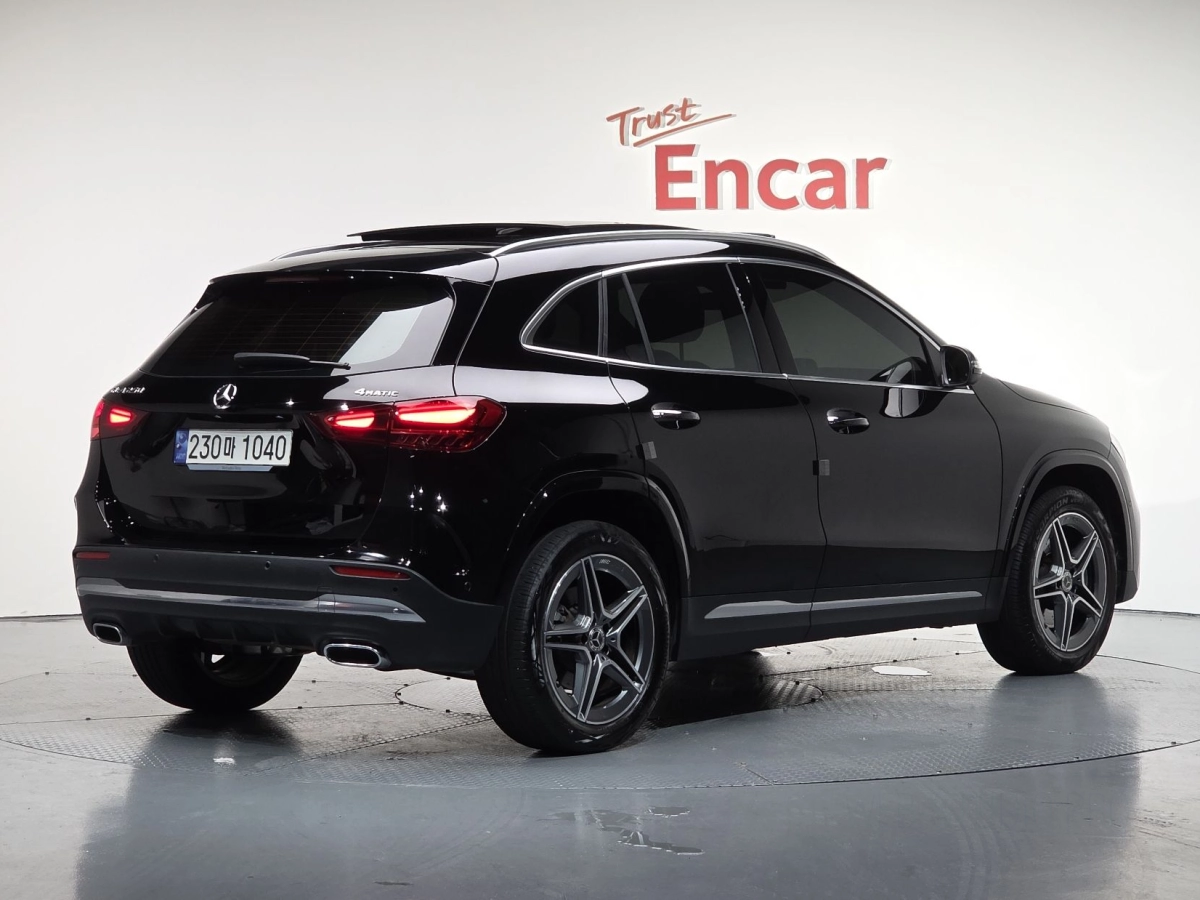 MERCEDES BENZ GLA-CLASS H247