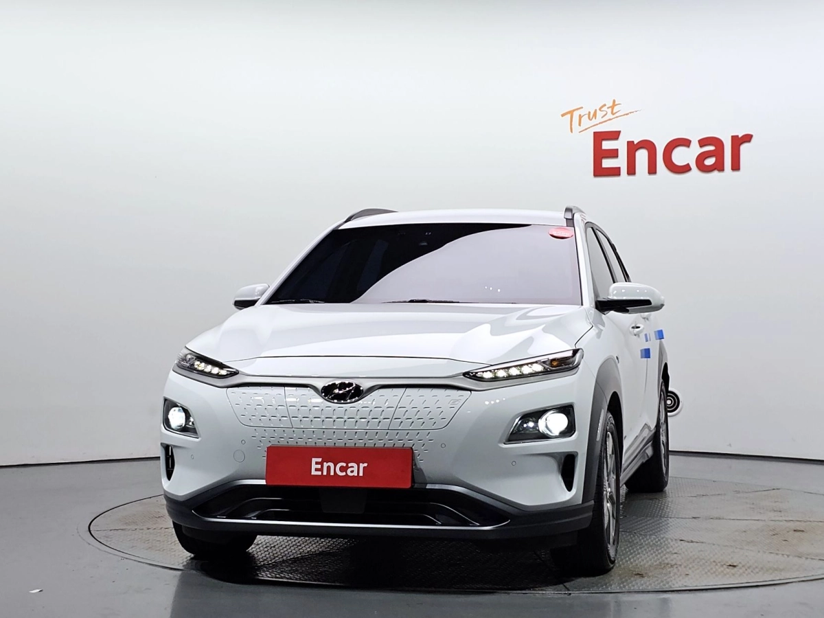 HYUNDAI KONA ELECTRIC