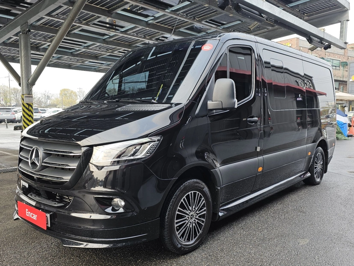 MERCEDES BENZ SPRINTER  2023