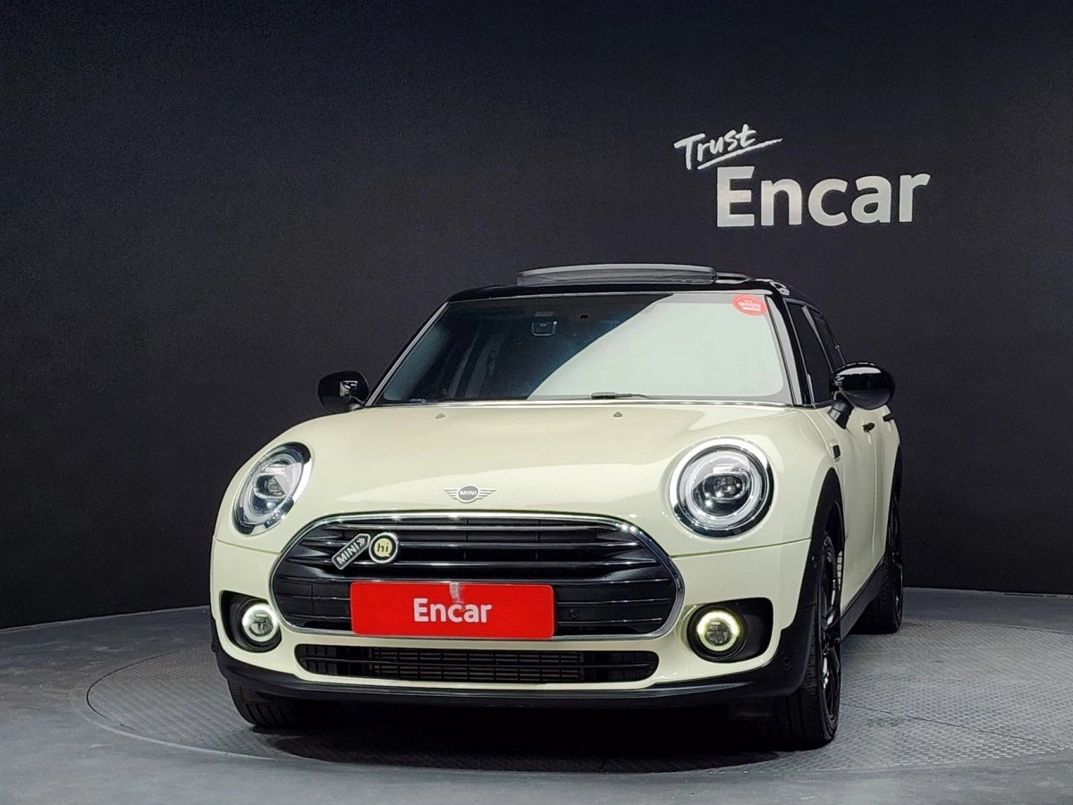 MINI CLUBMAN COOPER D