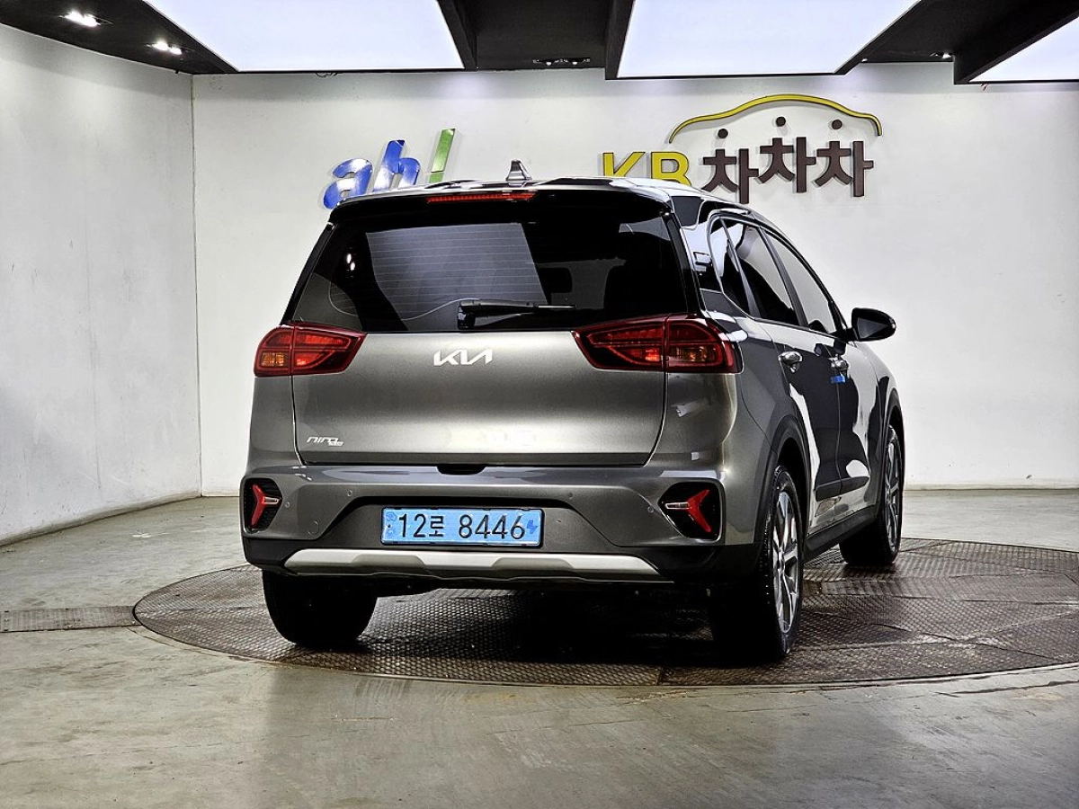 KIA NIRO PLUS