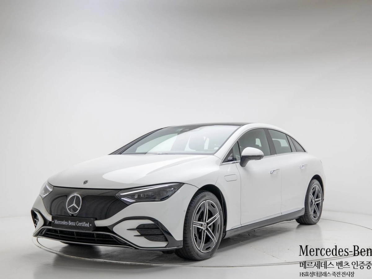 MERCEDES BENZ EQE V295  2024