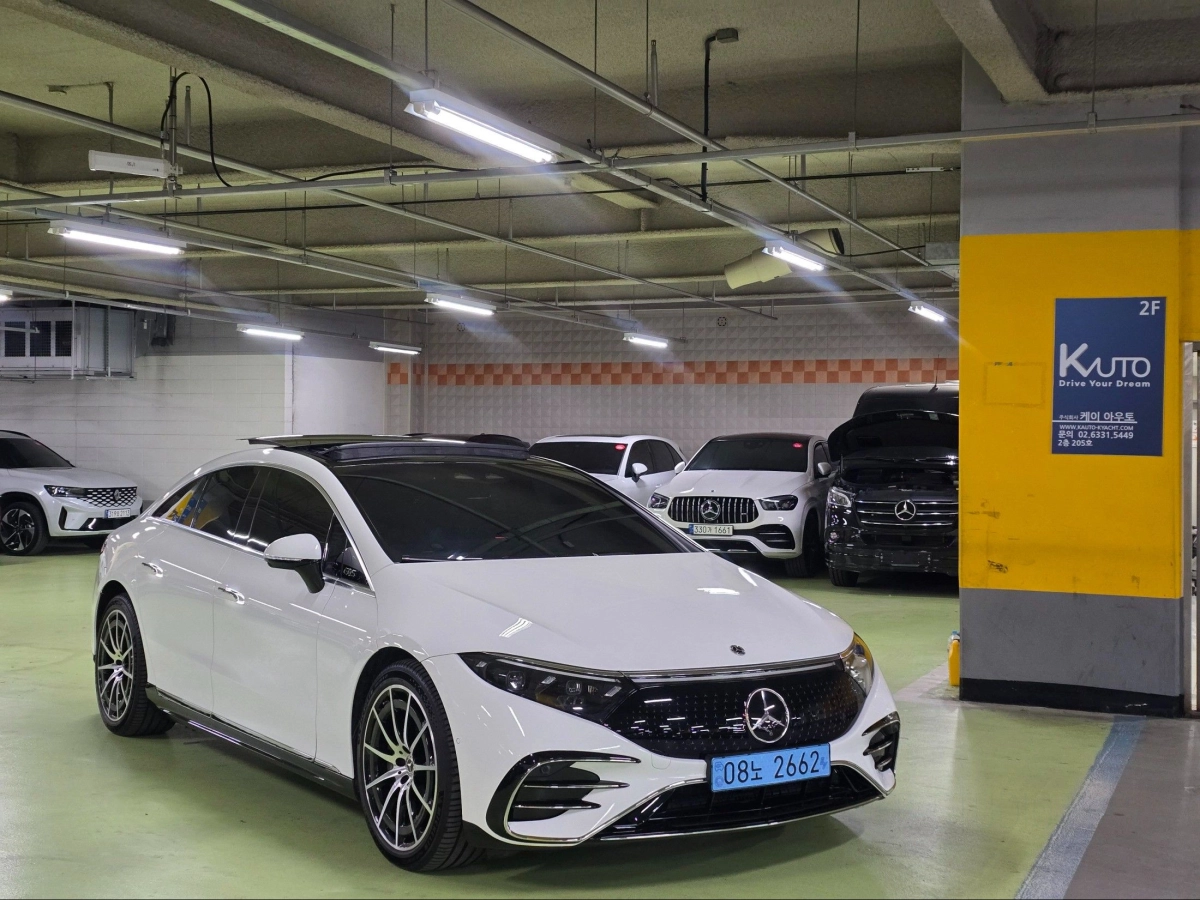 MERCEDES BENZ EQS V297