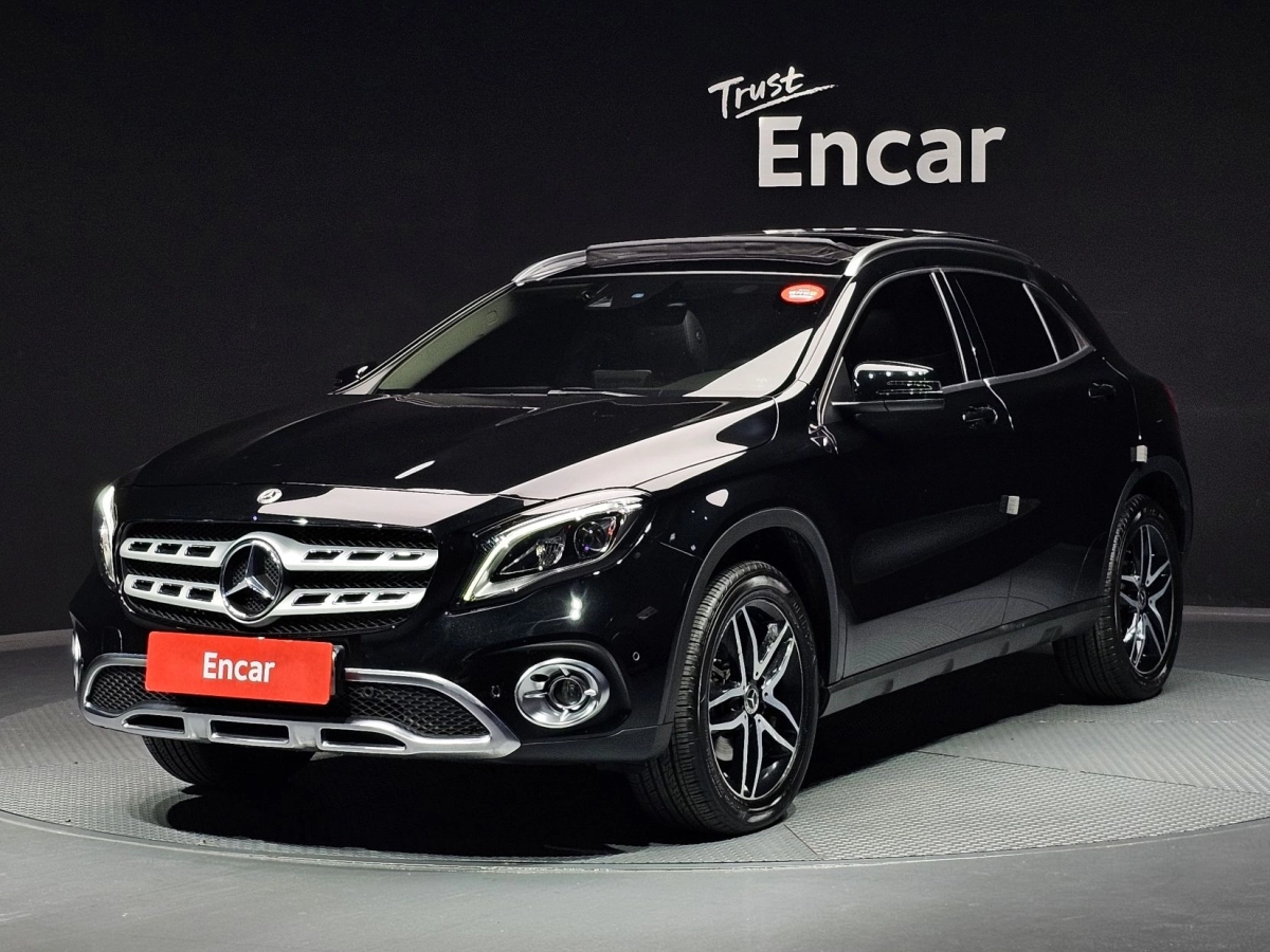 MERCEDES BENZ GLA-CLASS X156