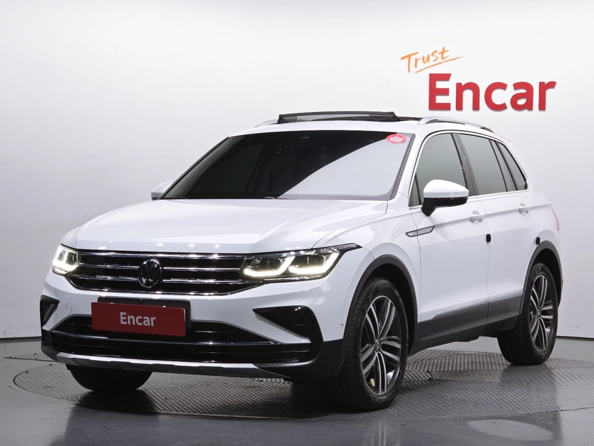 VOLKSWAGEN TIGUAN  2024