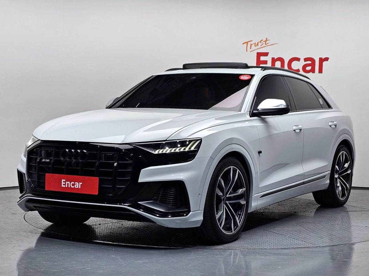 AUDI SQ8 4M  2021