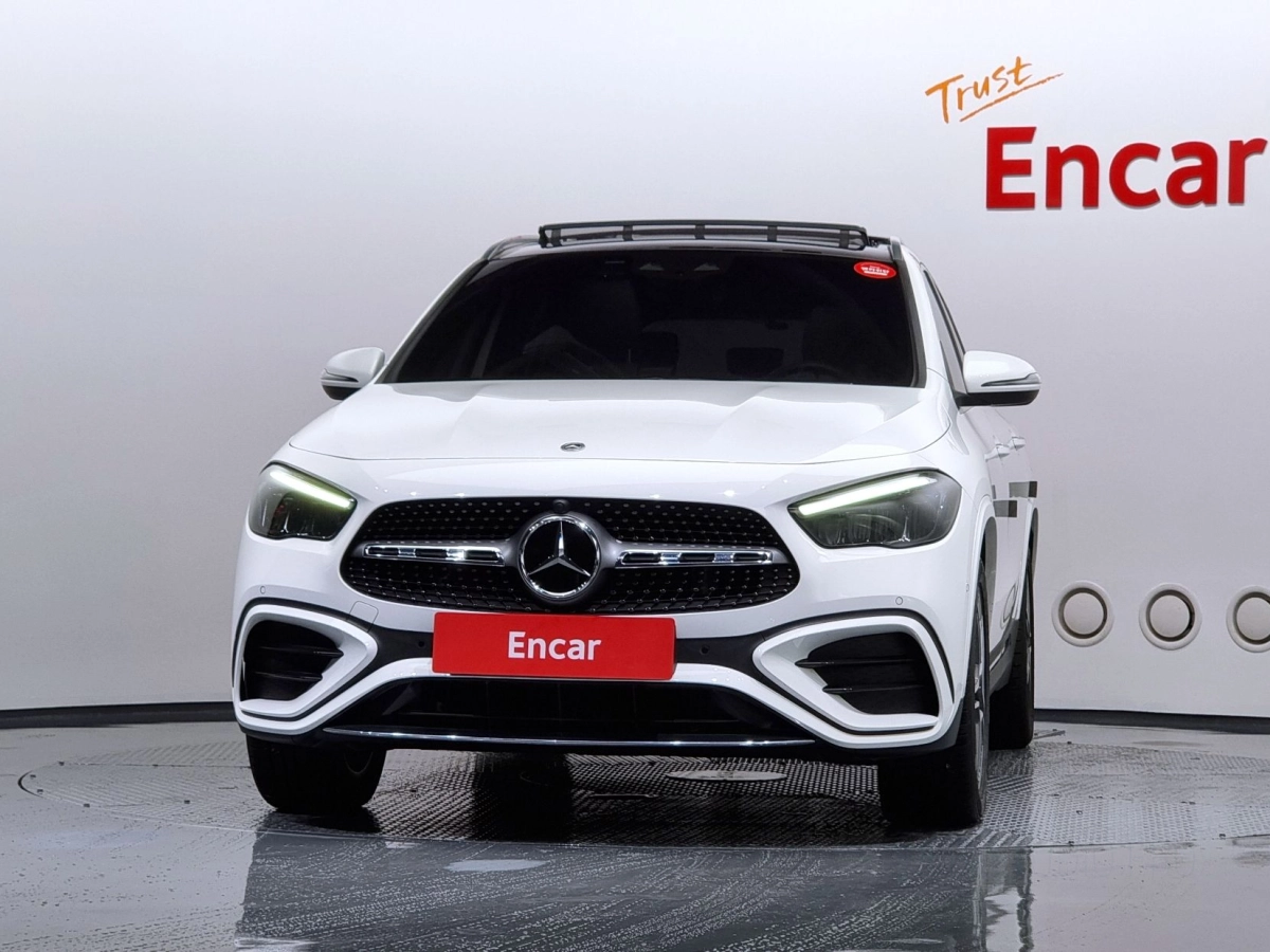 MERCEDES BENZ GLA-CLASS H247