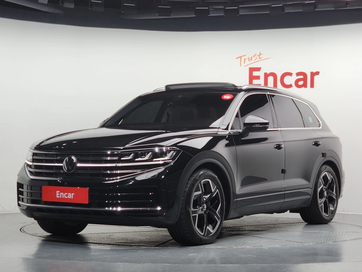 VOLKSWAGEN TOUAREG 2024