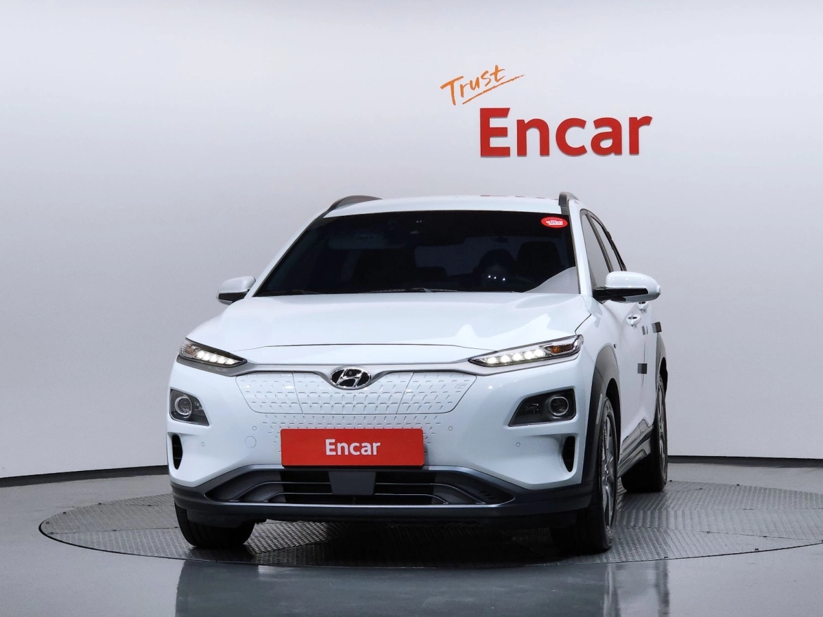HYUNDAI KONA ELECTRIC