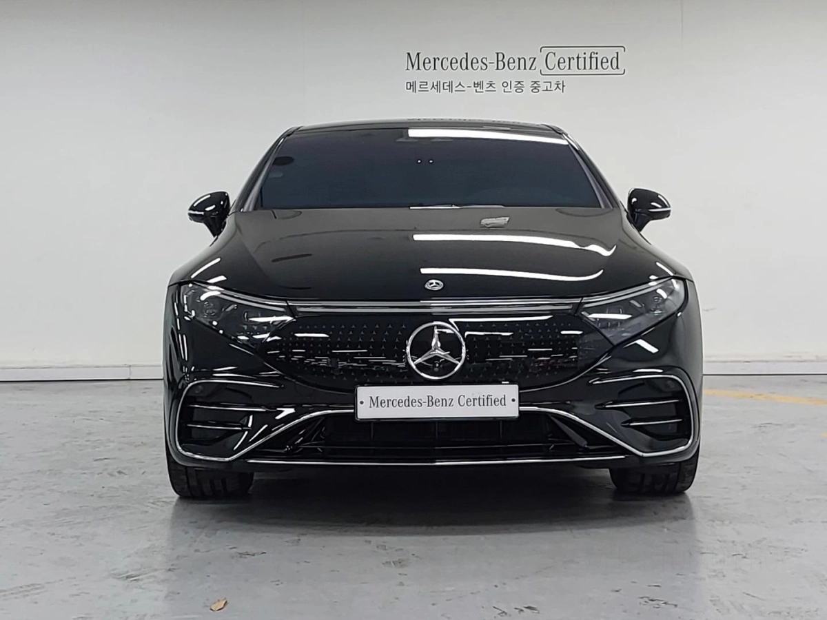 MERCEDES BENZ EQS V297