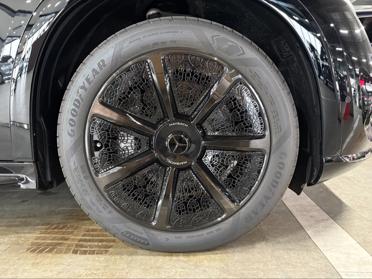 MERCEDES BENZ EQS SUV X296