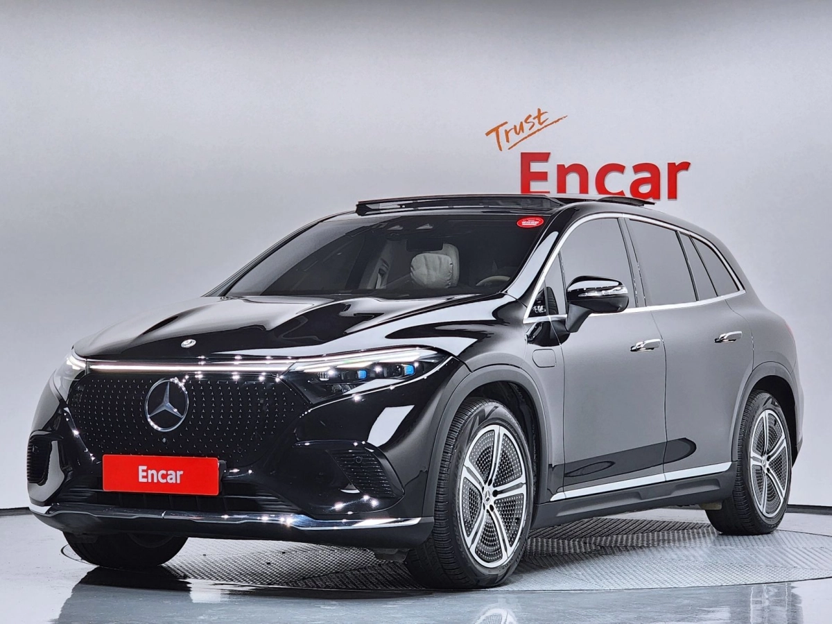 MERCEDES BENZ EQS SUV X296