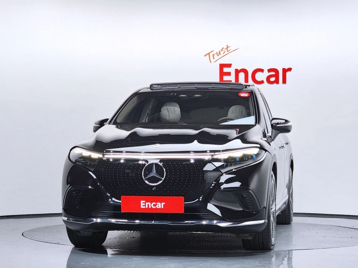 MERCEDES BENZ EQS SUV X296