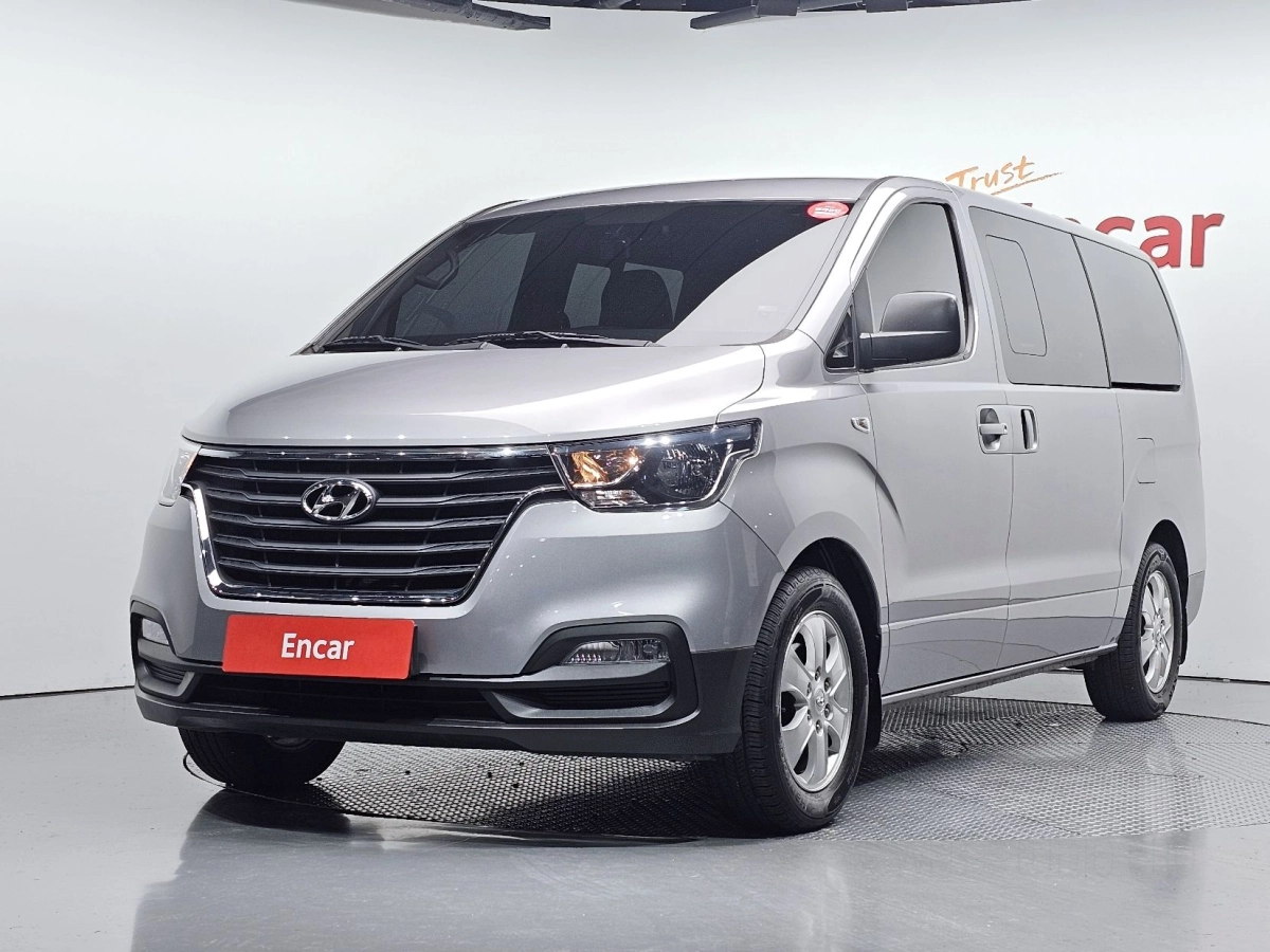 HYUNDAI STAREX GRAND